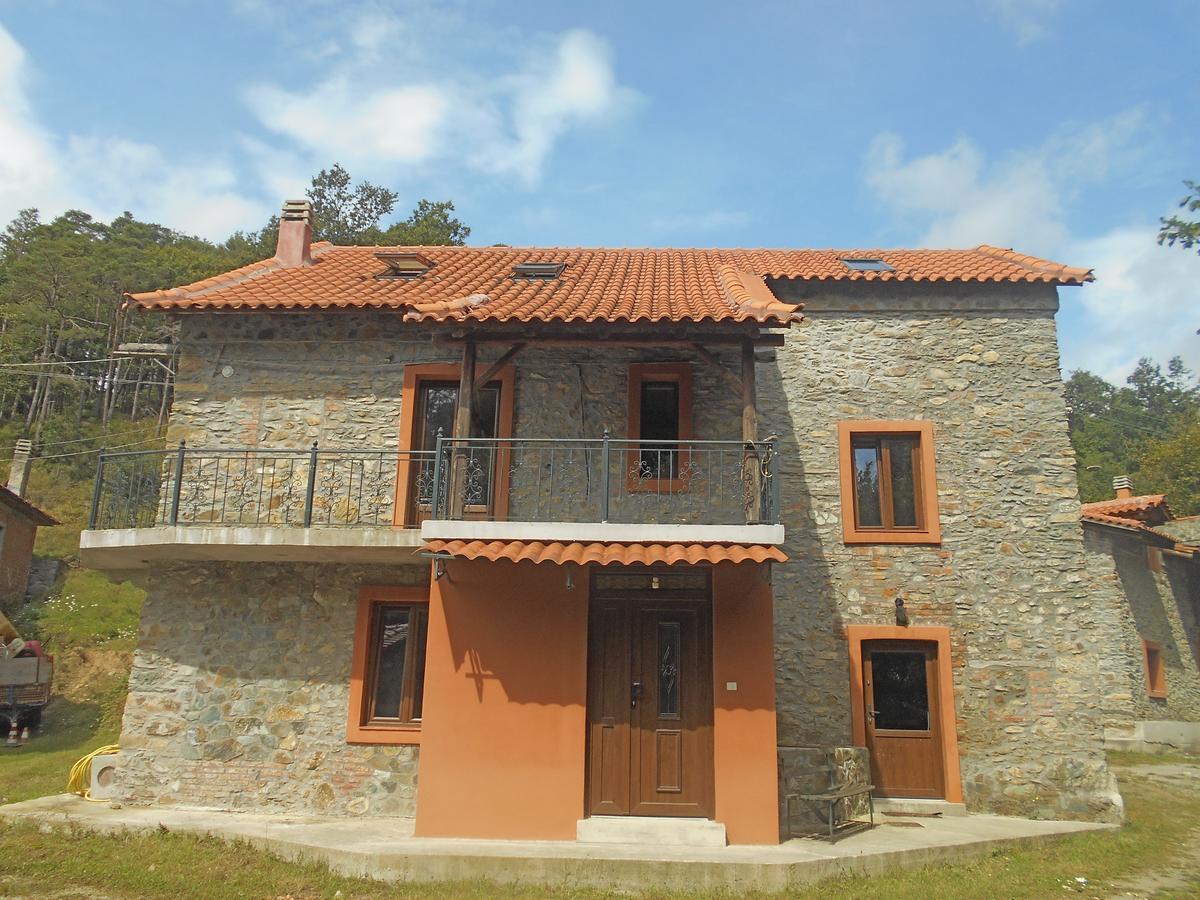 Giusvalla Forest Village Dego Habitación foto