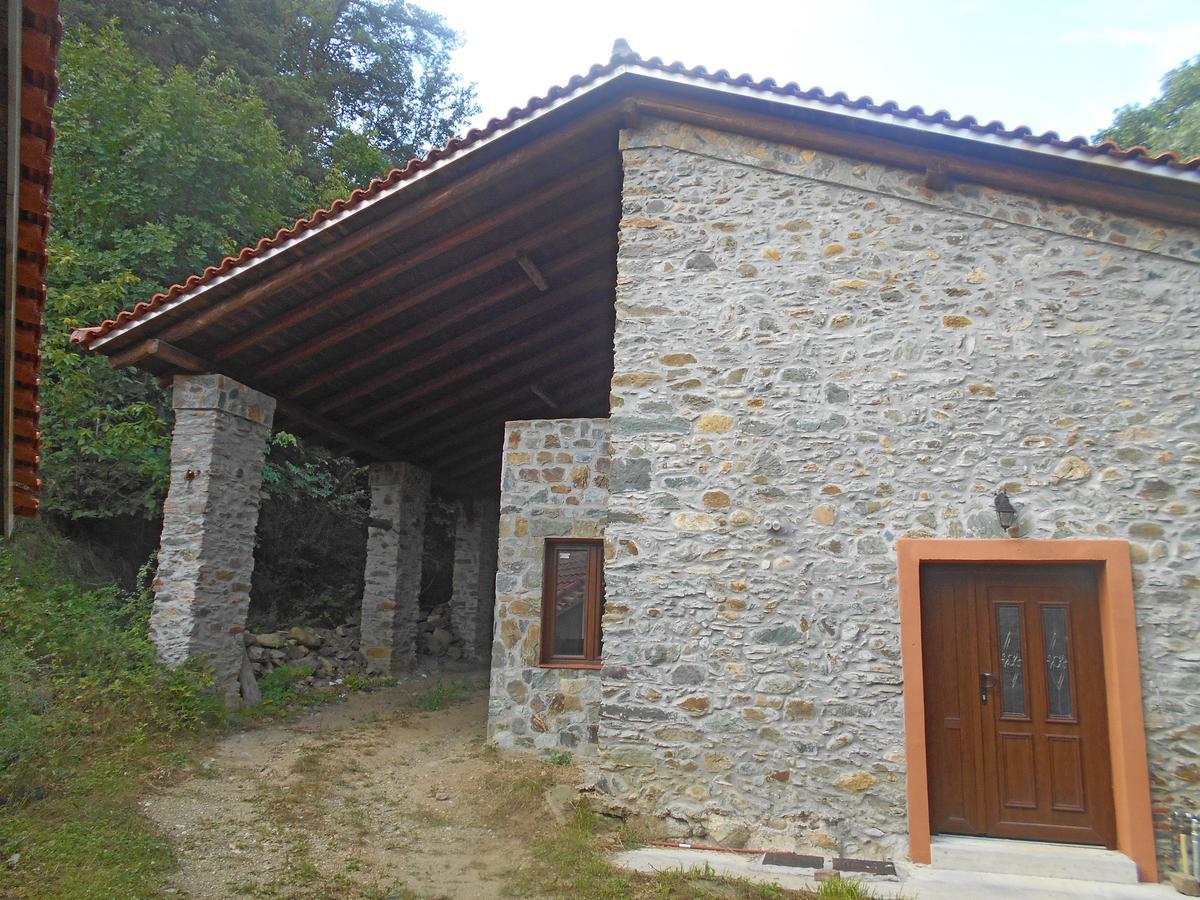 Giusvalla Forest Village Dego Habitación foto